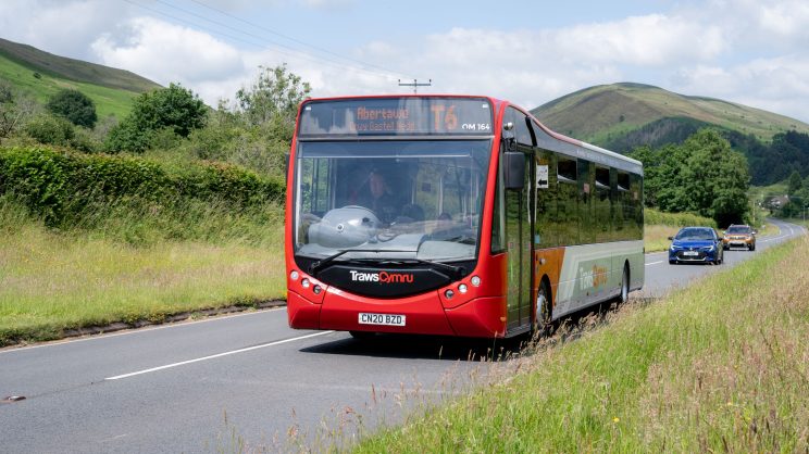 Success factors for contracting and awarding bus franchising in Wales